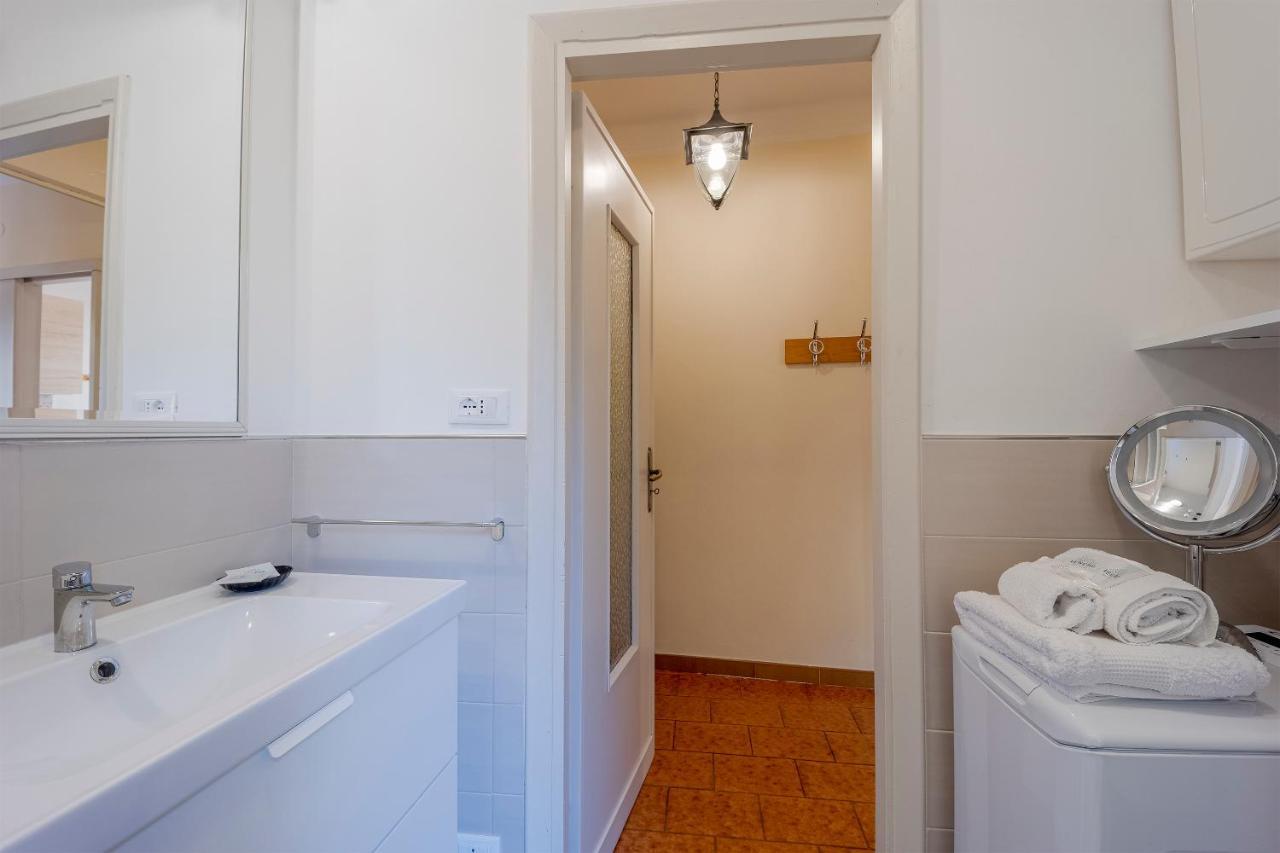 Appartamento Bouganville ซานเรโม ภายนอก รูปภาพ